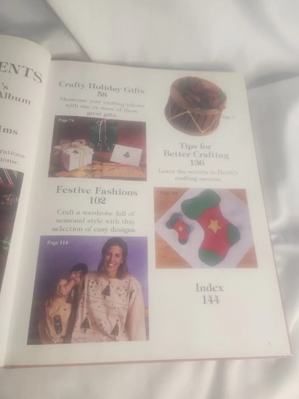 Vintage Aleene's Christmas Craft Quickies Book Upcycle Patterns Included
